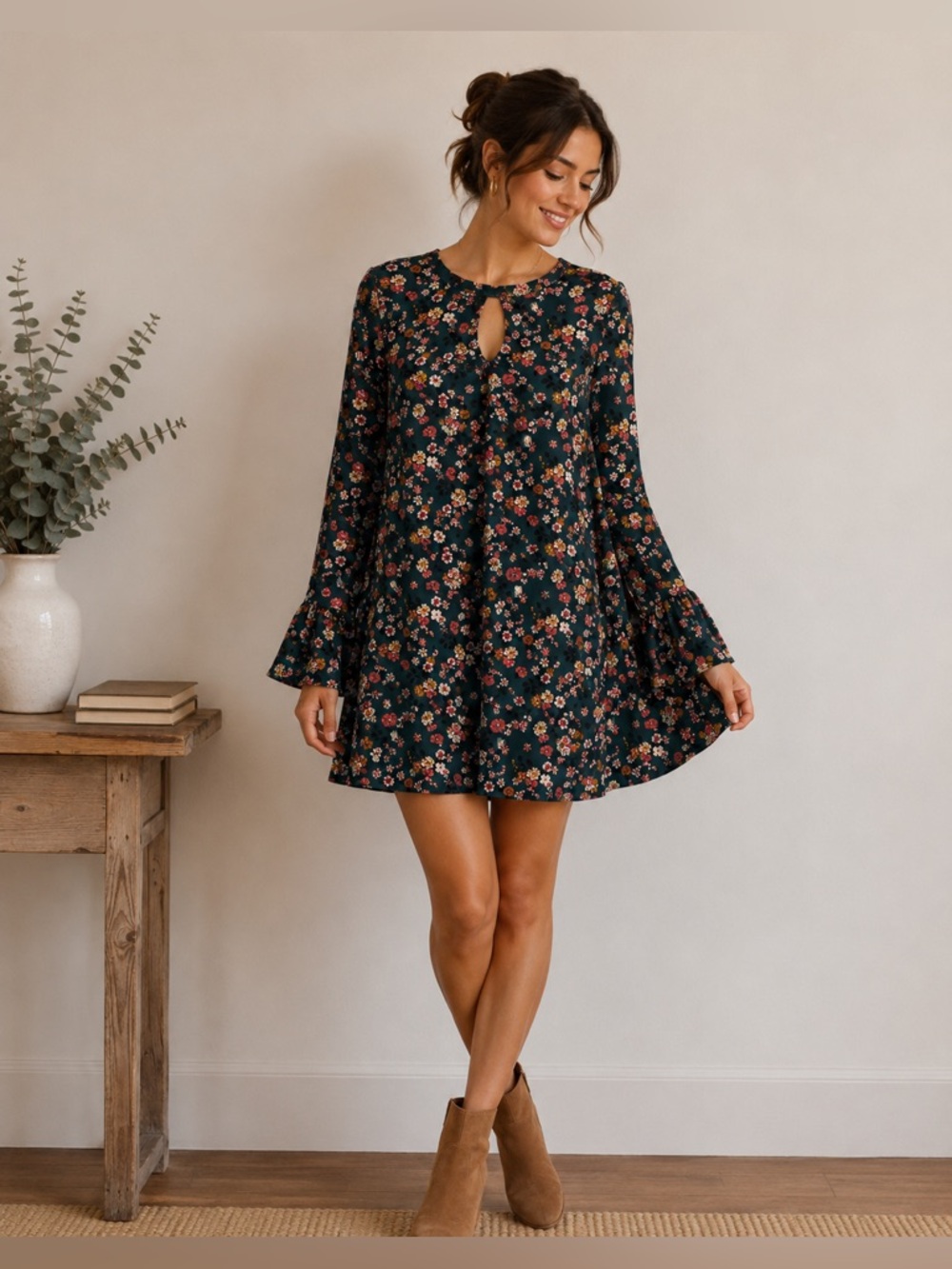 Eye Candy Floral Print Front Keyhole Dress Medium